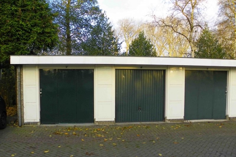 garagebox.jpg